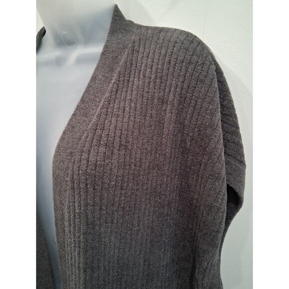 Barefoot Dreams Cozy Chic Ultra Lite Gray Knit Sleeveless Long Cardigan Large - Picture 3 of 7